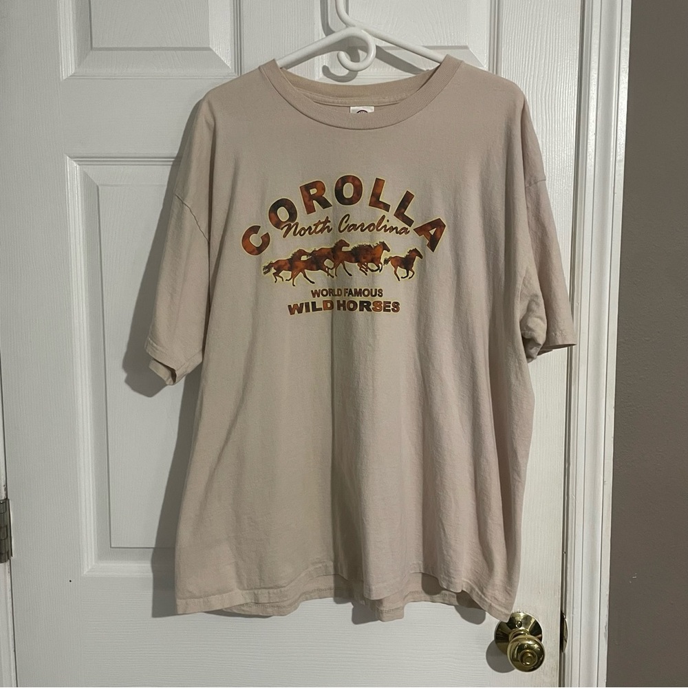 Delta Pro Weight T-Shirt Adult 2XL Preshrunk Wild Horses Carolina Beige Pullover